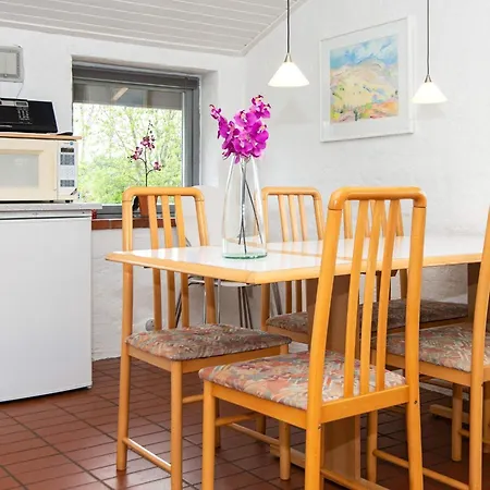 Tranquil Retreat In Hejlsminde-by Traum